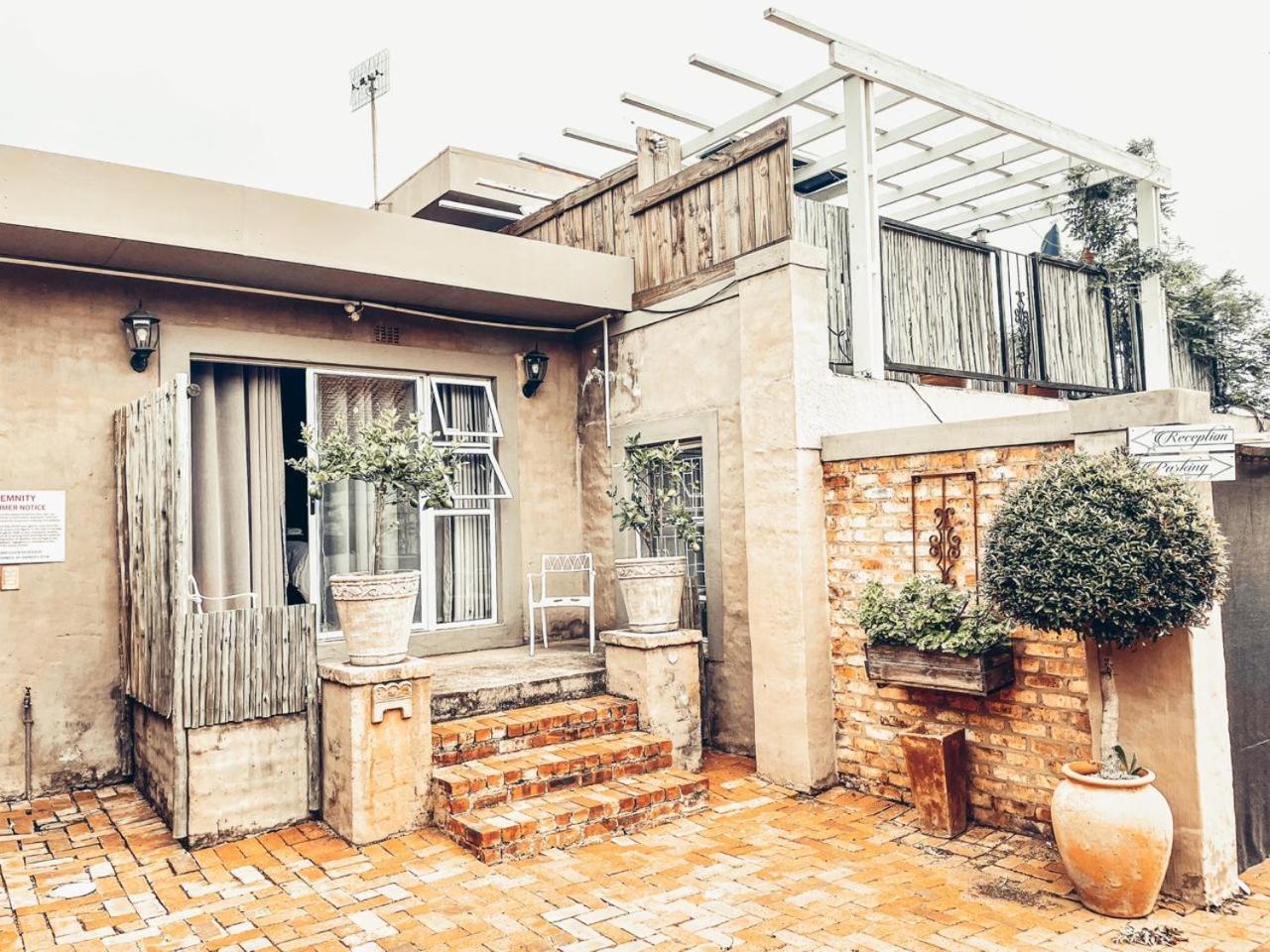 59 On True North Guest Rooms Johannesburg Buitenkant foto